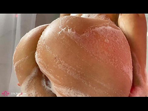 ❤️ Brunette masturbearet poesje mei Vibrator nei intens orgasme yn dûs Pornofideo by ús fy.hentai-for.ru ❌️